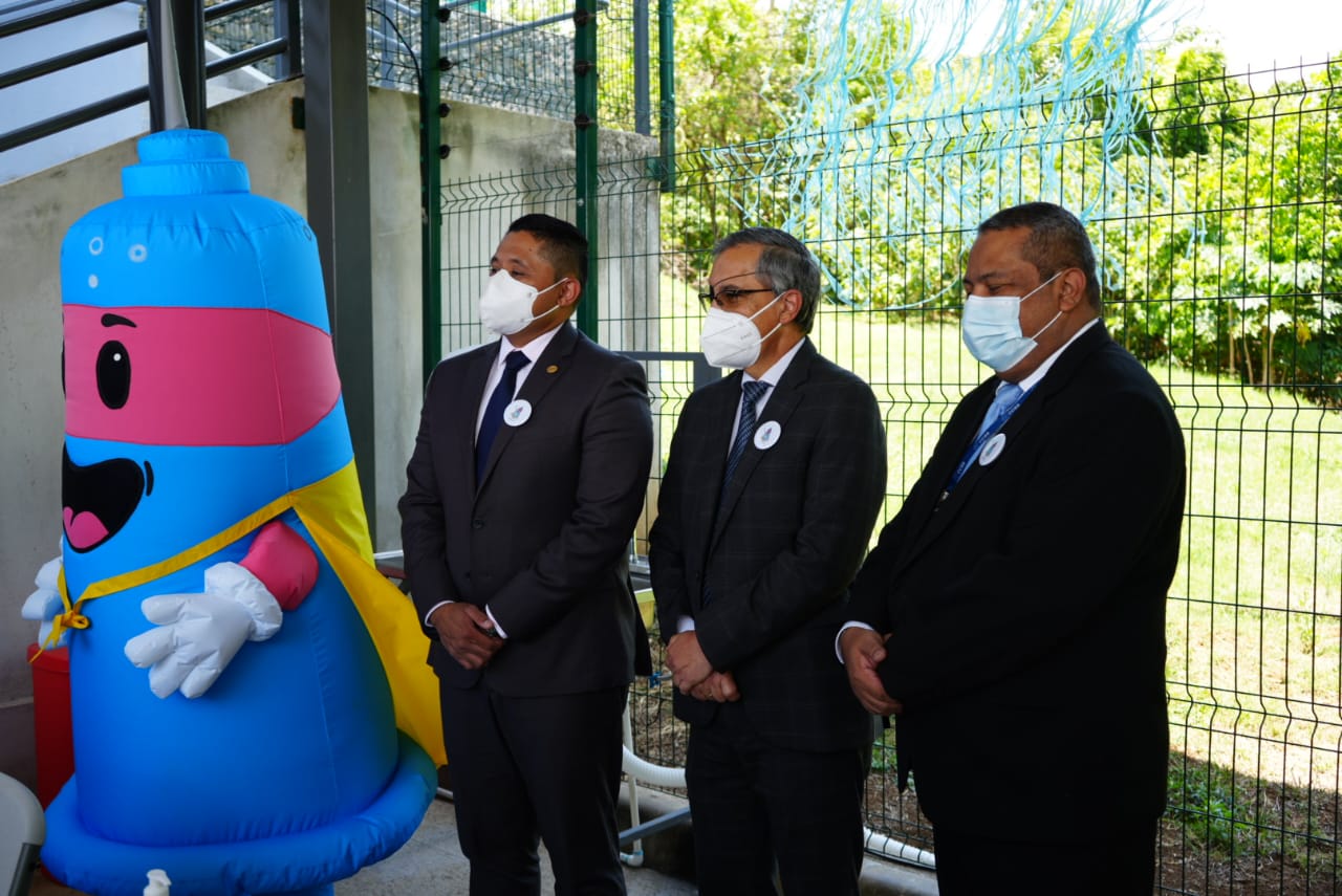 Alumnos del centro educativo Juan Mora Fernández se unieron a la conmemoración de la Semana de Vacunación en las Américas Alumnos del centro educativo Juan Mora Fernández se unieron a la conmemoración de la Semana de Vacunación en las Américas