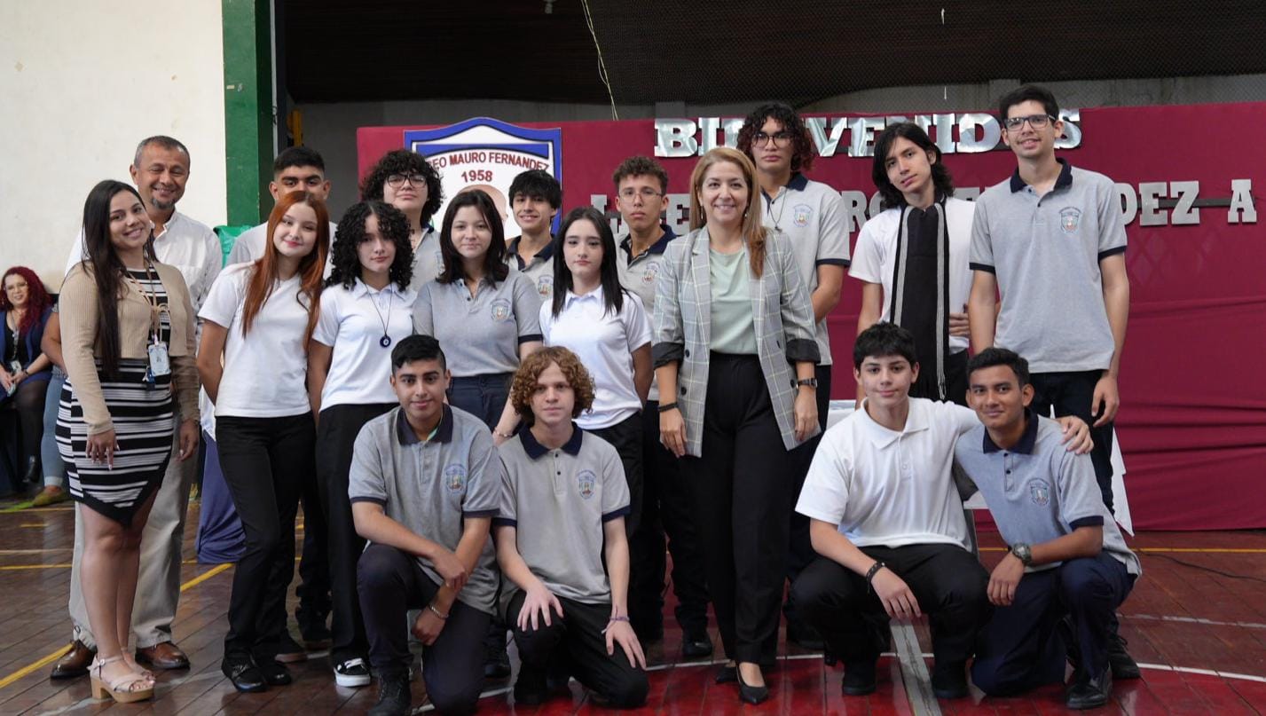 Ministra de Salud insta a mantener medidas y protocolos de higiene durante el curso lectivo 2024 Ministra de Salud insta a mantener medidas y protocolos de higiene durante el curso lectivo 2024