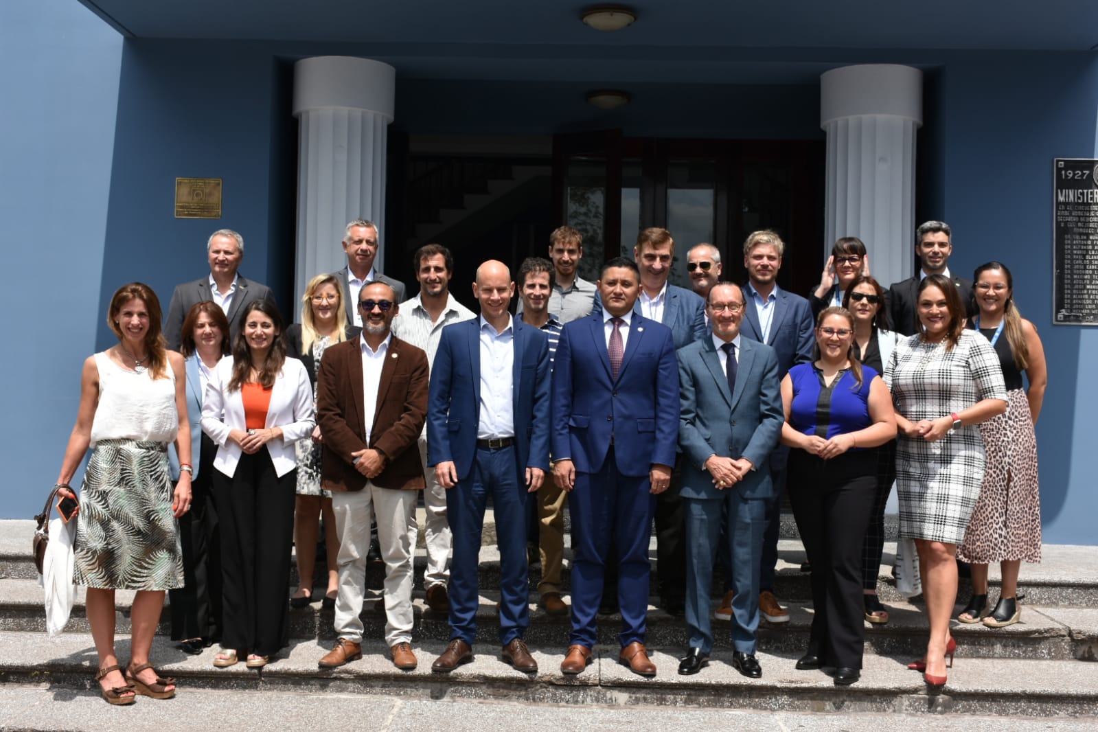 Salud recibe misión comercial argentina que explora expansión y apertura en mercado de medicamentos y equipo médico Salud recibe misión comercial argentina que explora expansión y apertura en mercado de medicamentos y equipo médico