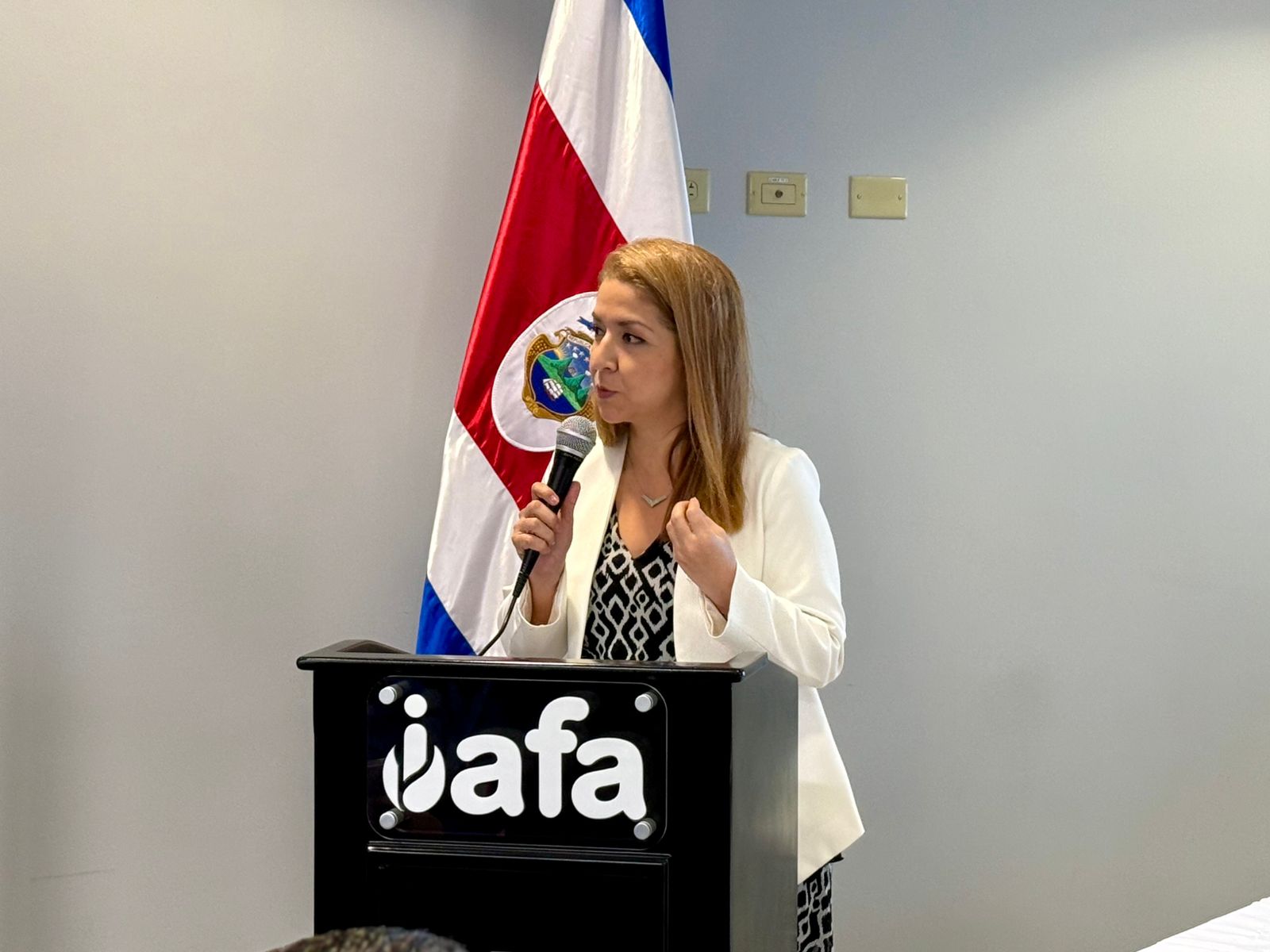 EDUS llega al IAFA en Cartago Un nuevo paso en la transformación digital de la salud