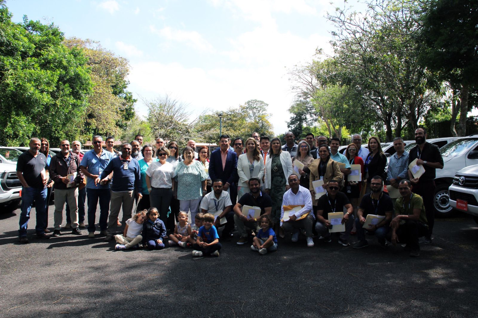 Más cobertura y mejor servicio para las comunidades: CEN-CINAI renueva su flotilla vehicular