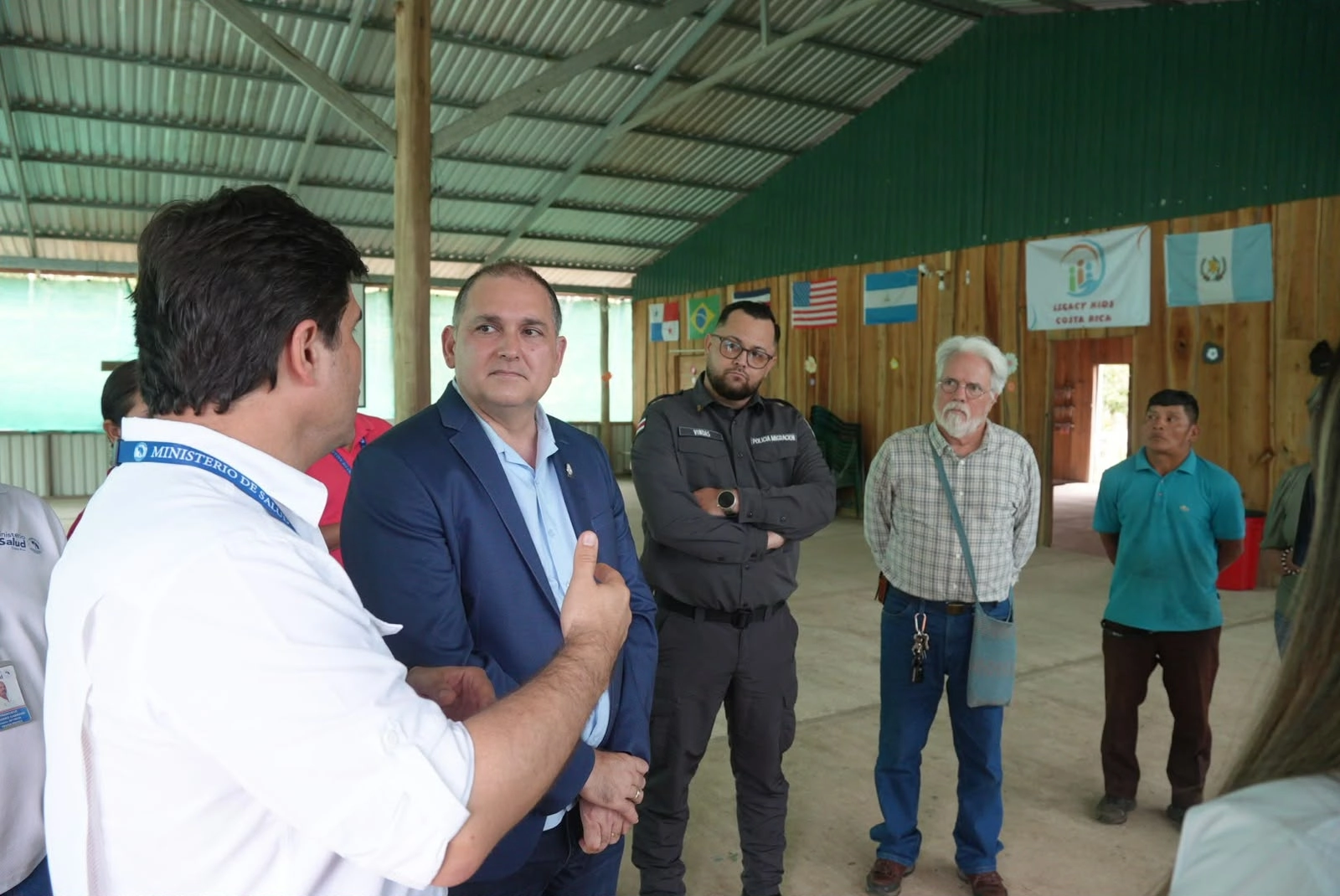Ministerio de Salud refuerza protección sanitaria de población indígena migrante en la frontera sur entre Costa Rica y Panamá