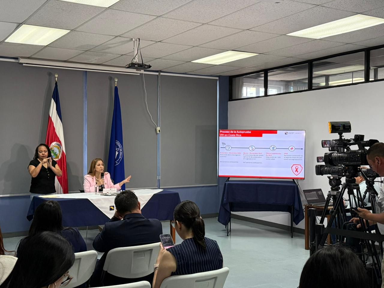 Autopruebas de VIH amplían el acceso para una detección temprana Autopruebas de VIH amplían el acceso para una detección temprana